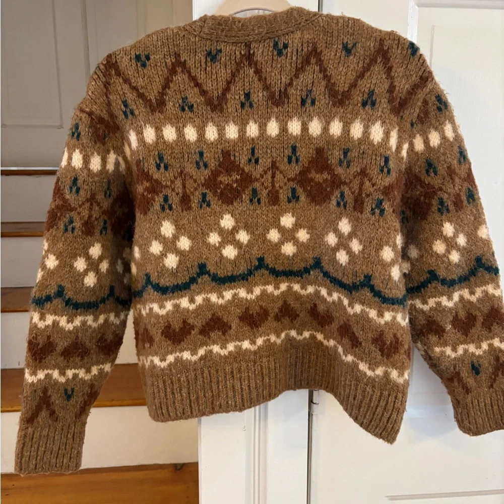 Zara Fair Isle Sweater size S, boxy fit, soft, cozy, winter - Picture 4 of 6